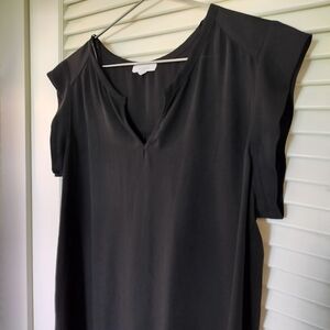 Anthropologie Pleione Women's Sleeveless Sheer Hi Lo Black Blouse Size Medium